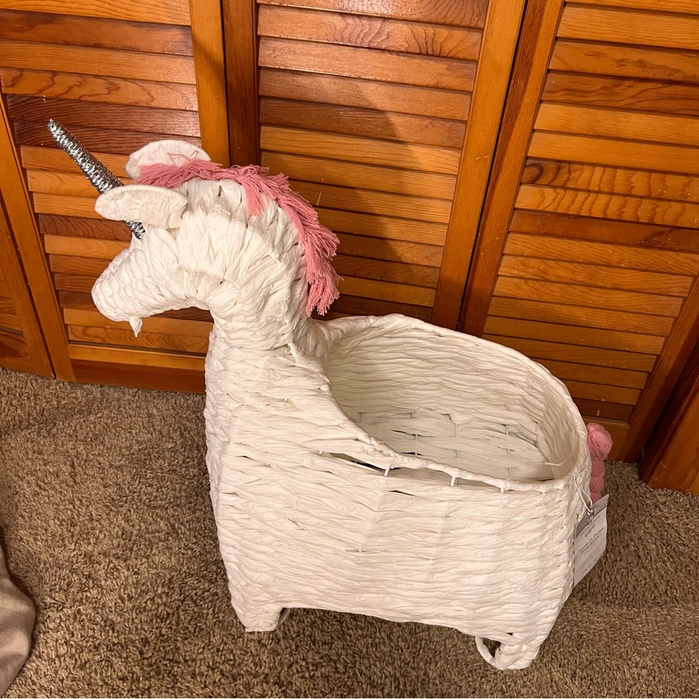 NWT Unicorn kids Rope Basket - Picture 2 of 15
